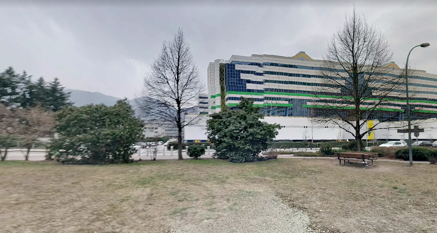 Bulli in azione a Trento Nord: minacciati due dodicenni, per rubargli monopattino e occhiali