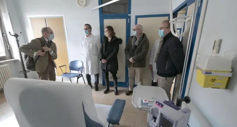 Segnana visita l'ospedale di Cles: riaperto il day hospital oncologico, ma non ancora il Punto Nascite