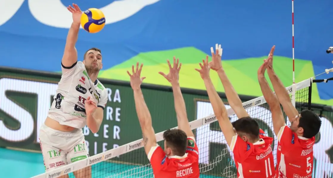 L'Itas Trentino Volley archivia con la vittoria la regular season: 3-1 su Ravenna