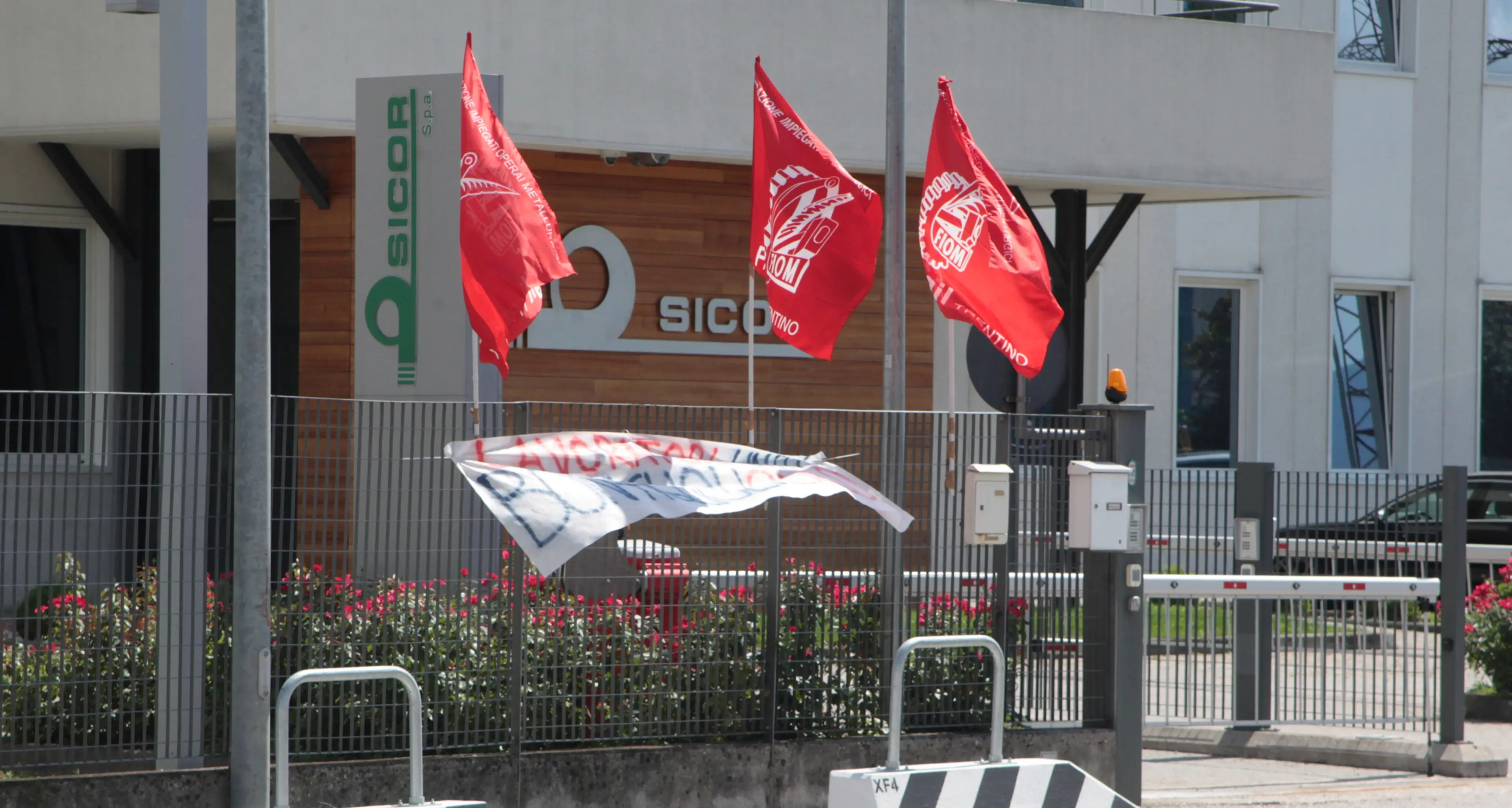 Nuovi scioperi alla Sicor di Rovereto: l'azienda non rispetta le sentenze del Tribunale