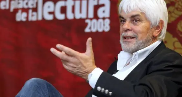 E' grave lo scrittore Valerio Massimo Manfredi, trovato esanime con la moglie in casa, per il monossido di carbonio