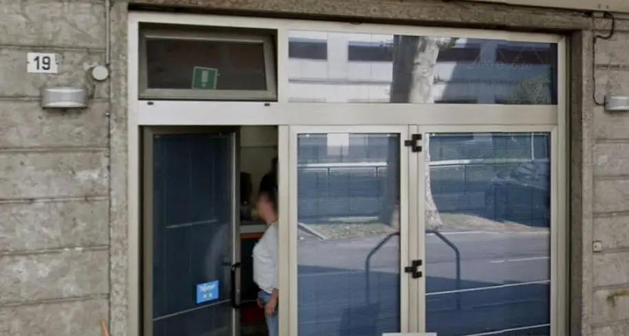 Clienti fuori orario, bar alle Rose sanzionato: \"Ma il controllo è avvenuto alle 18,10\"
