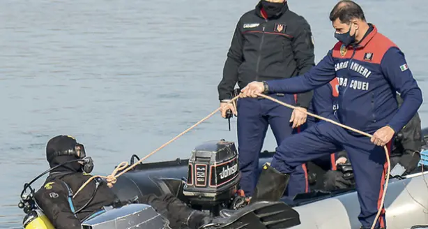 Ricerche nell'Adige: trovati alcuni oggetti, si cerca ancora il corpo di Peter Neumair