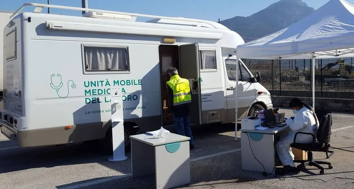 All'Interporto di Trento il punto tamponi per i camionisti diretti al Brennero