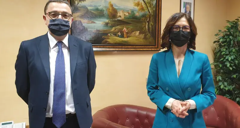 Fugatti a Roma dalla Gelmini chiede i soldi del Patto di garanzia, e la sospensione del contributo trentino al bilancio dello Stato (380 milioni l'anno)