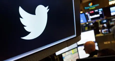 Twitter cambia e pensa a contenuti a pagamento