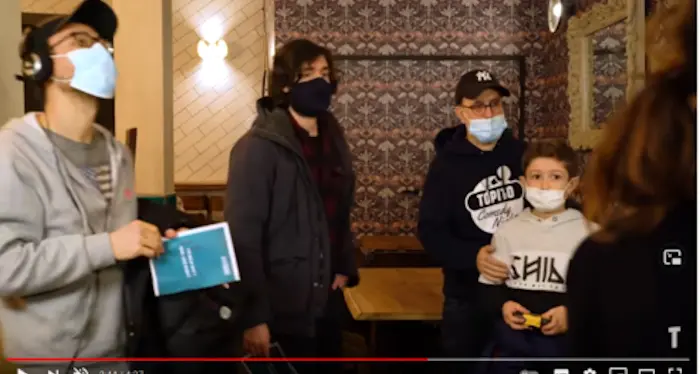 Ecco il museo storico del ristorante: covid e chiusure, una disperata satira francese - VIDEO