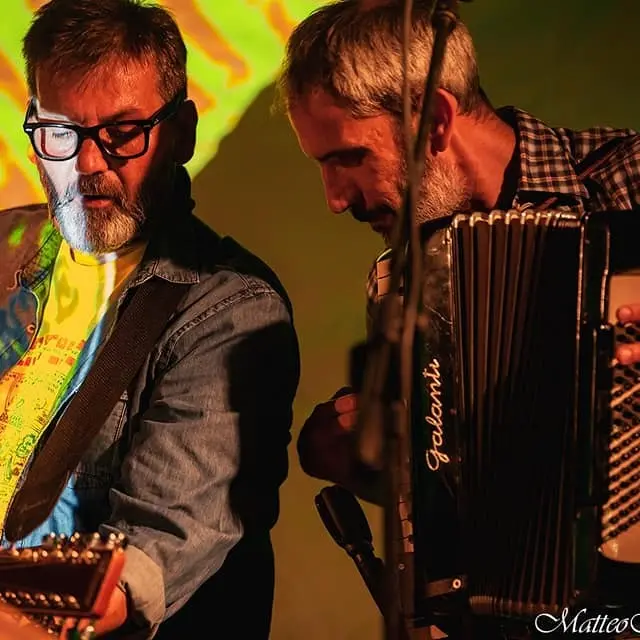 Il ritorno del combat folk dei Tupamaros: in arrivo un nuovo album legato ad una campagna di crowdfunding