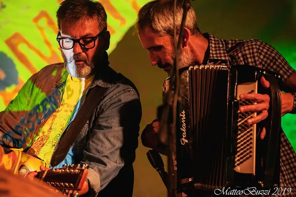 Il ritorno del combat folk dei Tupamaros: in arrivo un nuovo album legato ad una campagna di crowdfunding
