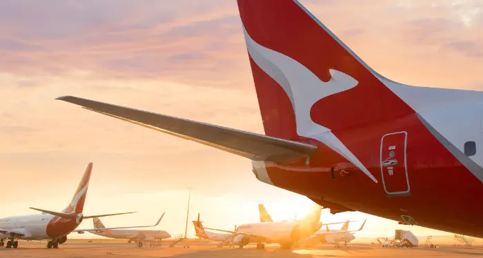 Sali sul volo senza sapere dove vai: Qantas lancia i \"mistery flights\" per rilanciare la compagnia aerea