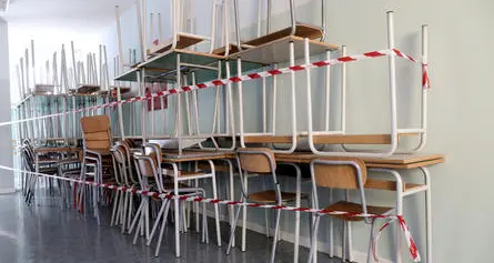 Oggi 79 bambini e ragazzi positivi, e 117 classi in quarantena, ma per la Provincia \"il mondo della scuola continua ad essere vitale\"