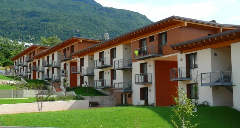 Universitari infettati allo studentato di San Bartolomeo: 242 in isolamento, da lunedì tamponi per tutti