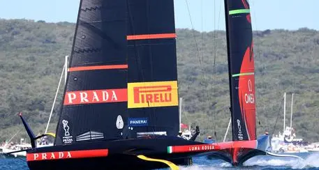 Luna Rossa vince gara 5, la 6 è di New Zealand