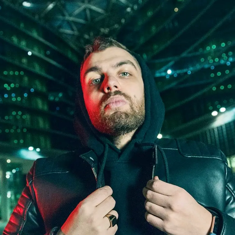 \"Columbine\": una raffica di rime rap che anticipa il nuovo album di Drimer