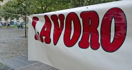 L'assessore Spinelli al governo: più aiuti per i lavoratori trentino