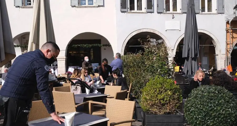 Il Trentino vede la zona gialla da lunedì, ecco la \"roadmap\" delle aperture progressive dal 26 aprile a luglio
