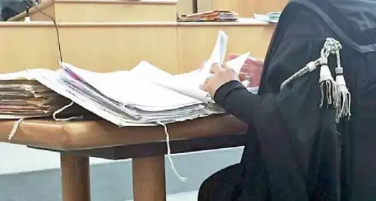 Controlla se la figlia è illibata: papà condannato in tribunale