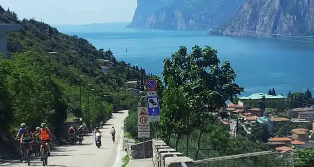 Bocca (Federalberghi): Spagna e Grecia corrono, l'Italia spaventa ancora i turisti con quarantene e coprifuoco