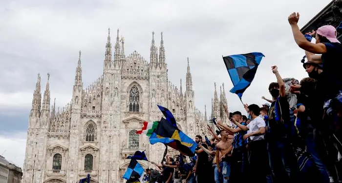 Il sottosegretario: \"Possibile la riapertura degli stadi dalla penultima di campionato\"