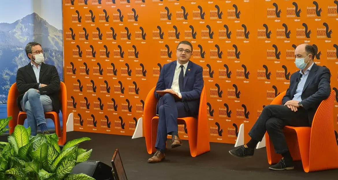 Festival dell'economia, sfilata di esperti da Stiglitz a Piketty. Interverranno anche sette ministri - IL PROGRAMMA