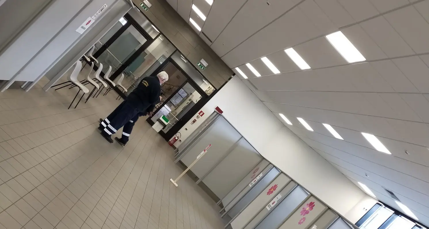 Tanta voglia di vaccinarsi fra gli over 50 trentini: corsa alla prenotazione
