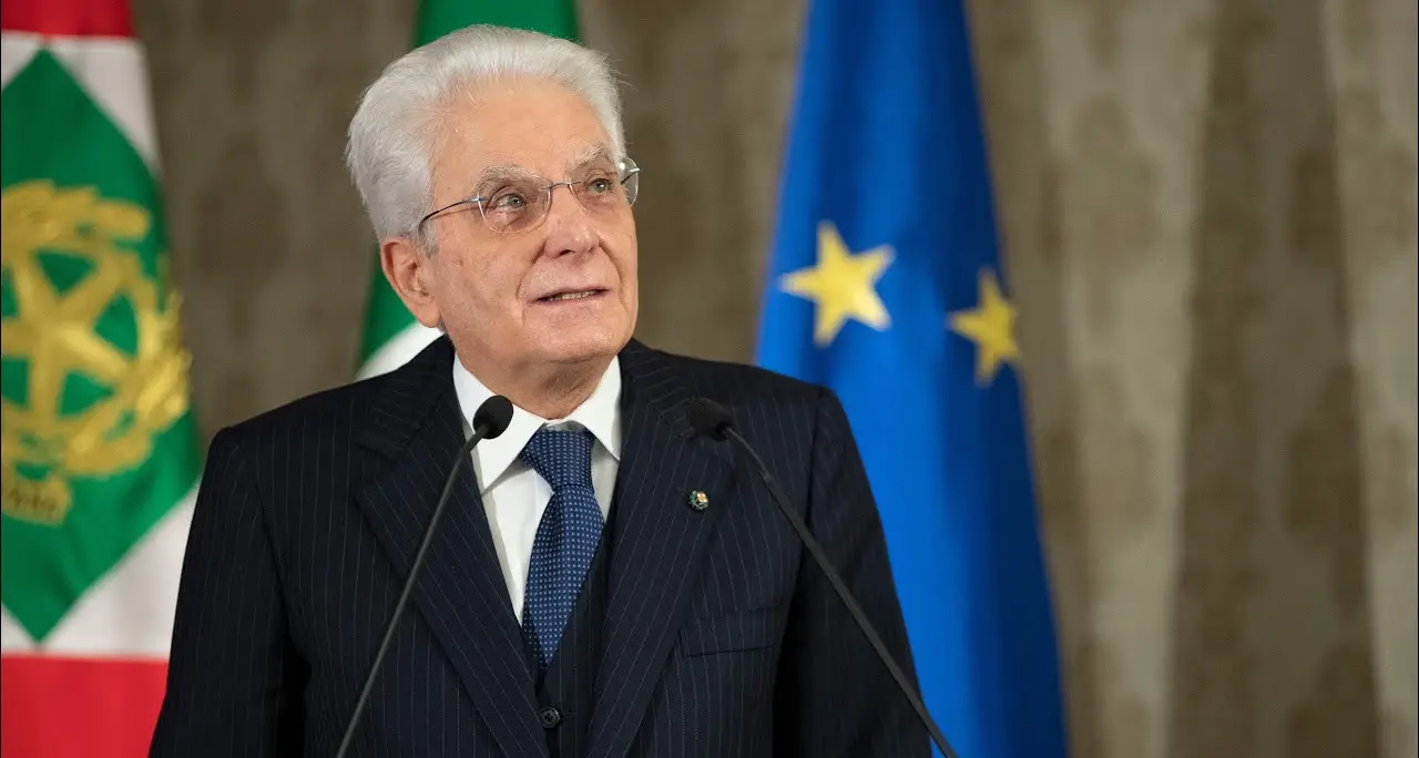 Offese sui social al presidente Mattarella, perquisizioni in corso anche in Trentino