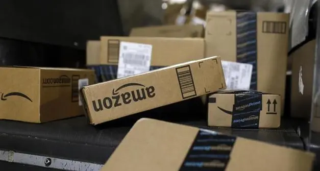 Trattenute per multe e danni ai furgoni: 10 driver trentini di Amazon si rivolgono al giudice