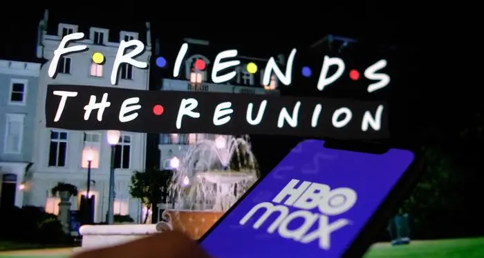 Cina, censura sulla serata speciale di \"Friends\" e sui social corre la protesta
