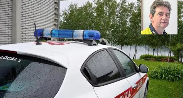 Il comandante dei vigili: «Mi vergogno di avere dei \"colleghi\" che si comportano così»