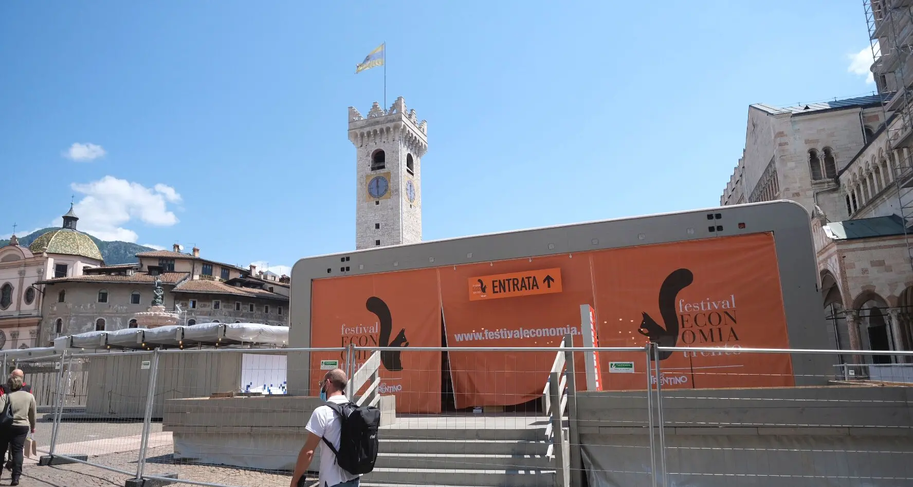 Conto alla rovescia per il Festival dell'economia: in città si lavora ai preparativi - FOTOGALLERY