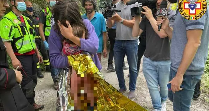La grande paura per i bimbi persi nei boschi, nel 2006 la tragedia del piccolo Loris in val di Non