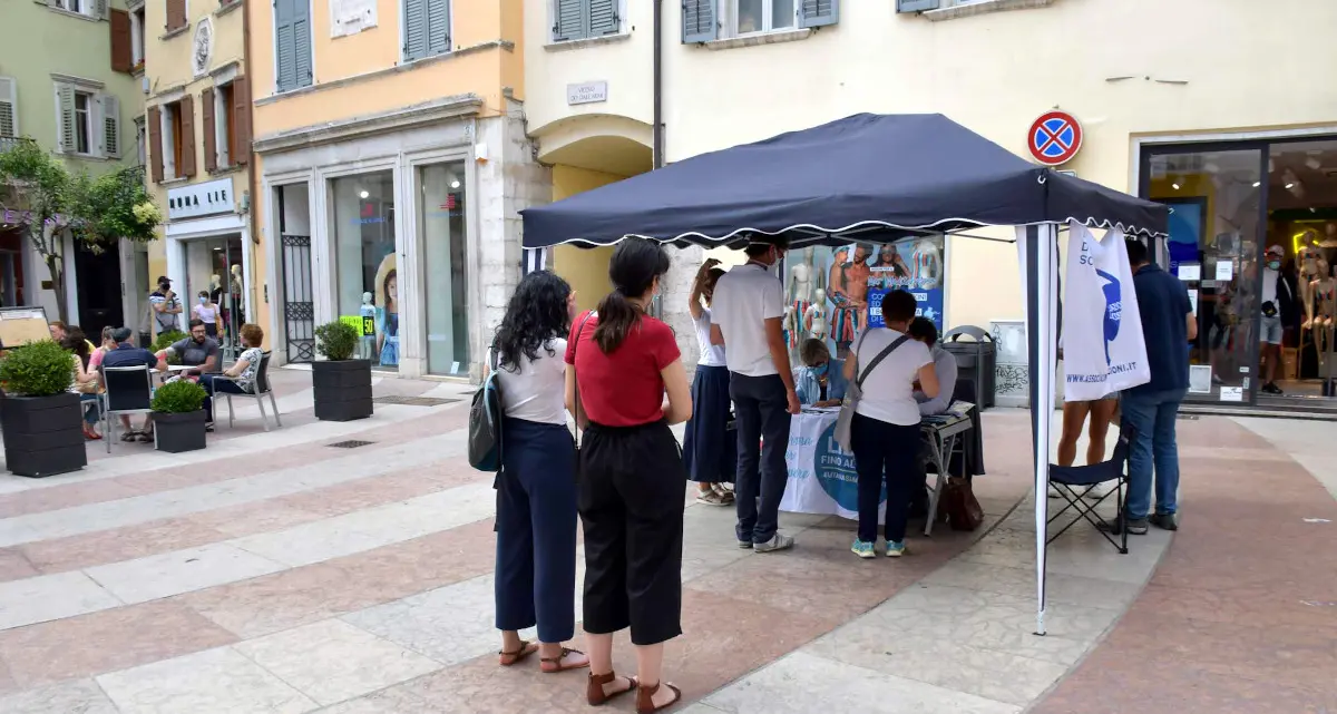 Referendum per l'eutanasia legale, corsa per firmare anche a Trento