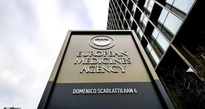 La Ue: individuate cinque terapie promettenti contro il covid