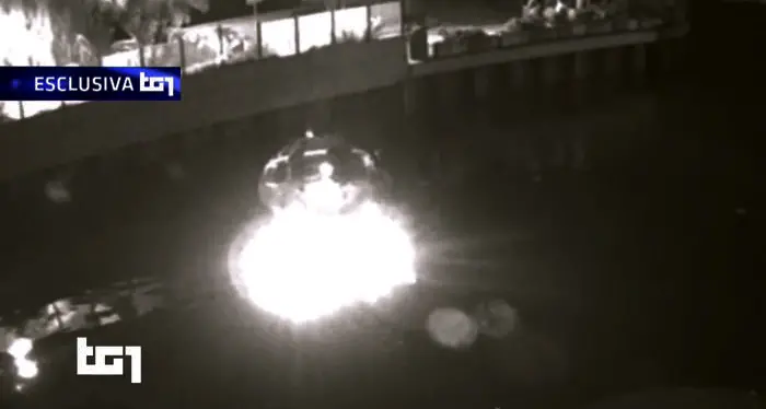 I due giovani uccisi sul Garda: c'è il video dello scontro del motoscafo con la barca