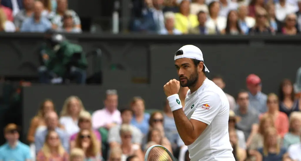 Berrettini nella storia: domenica giocherà la finale a Wimbledon, la prima volta di un azzurro
