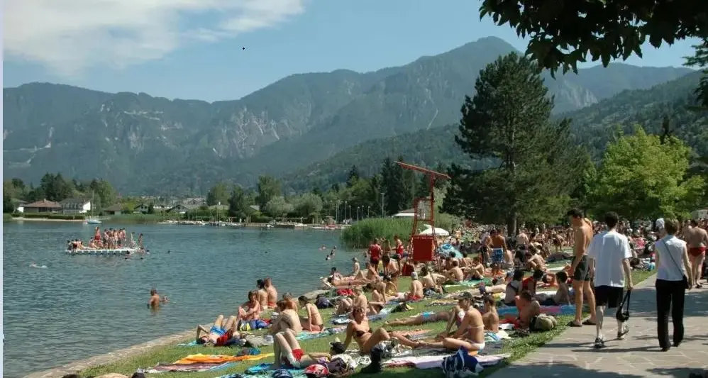 Arriva il grande caldo anche in Trentino. In Italia bollino rosso in molte località