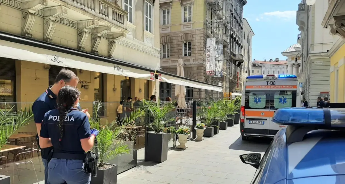 Sparatoria a Trieste: almeno otto feriti, uno è grave