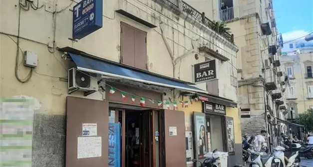 Chiede scusa il tabaccaio scappato col \"gratta e vinci\" di un'anziana: \"Ho sbagliato\"
