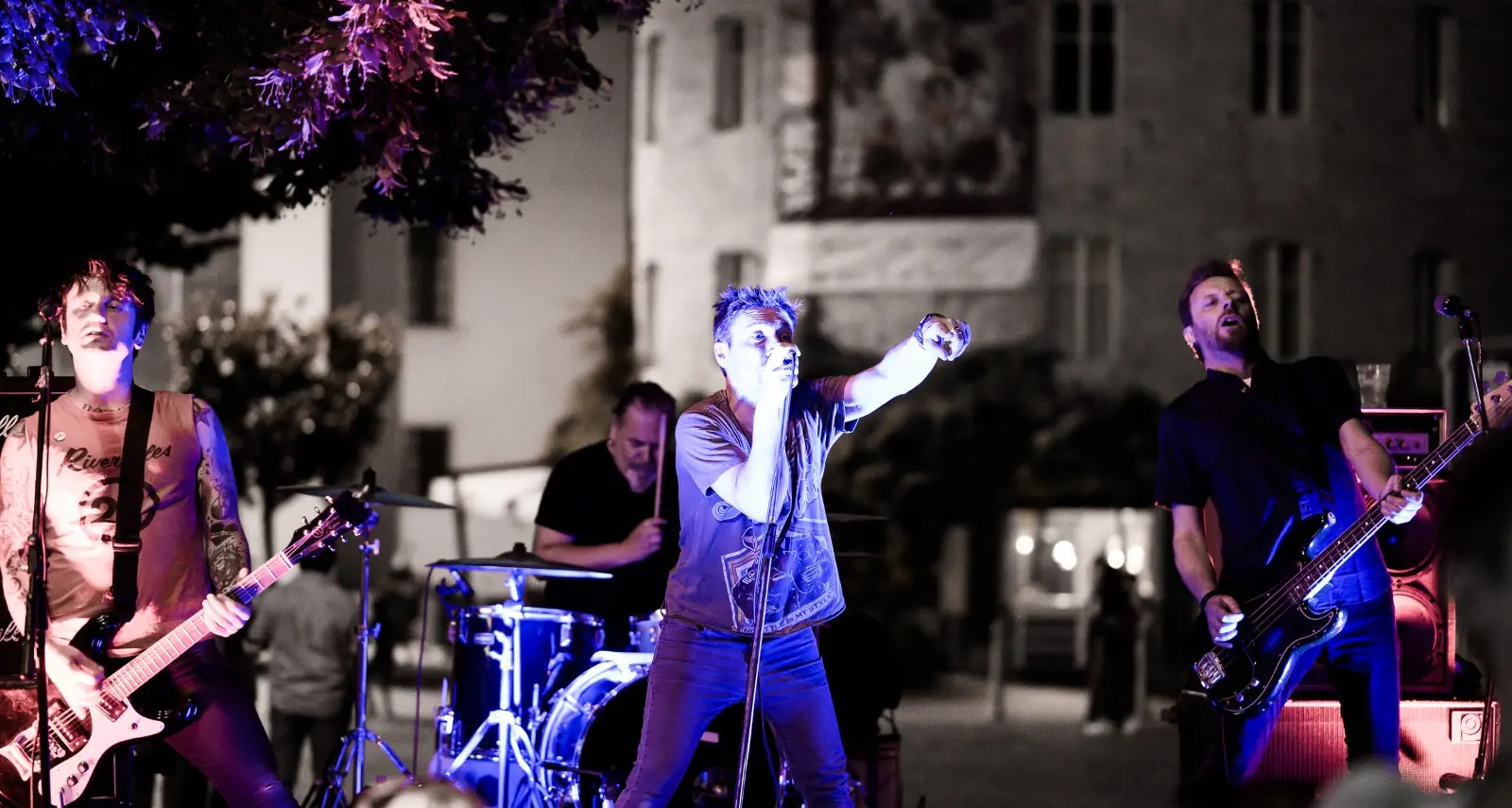 Ecco il rock d'autore di Nascimbeni (con i Kino) e il punk dei Pervitins