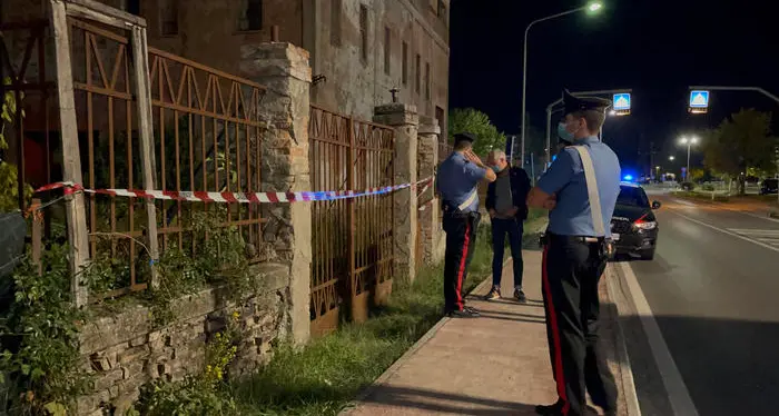 Bimbo morto lasciato al supermercato, fermata la madre per omicidio