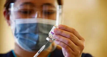 Vaccinazioni, da novembre anti-covid e antinfluenzale somministrati in un'unica seduta