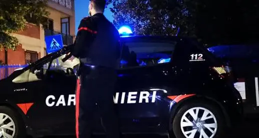 Trento, giovane arrestato per tentata rapina: è accusato di aver minacciato un ragazzo per prendergli giacca e cellulare