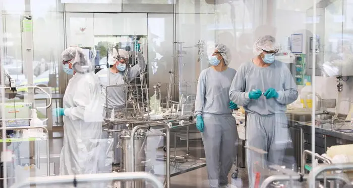 Merano, una donna di 37 anni muore per covid: non era vaccinata e aveva altre malattie