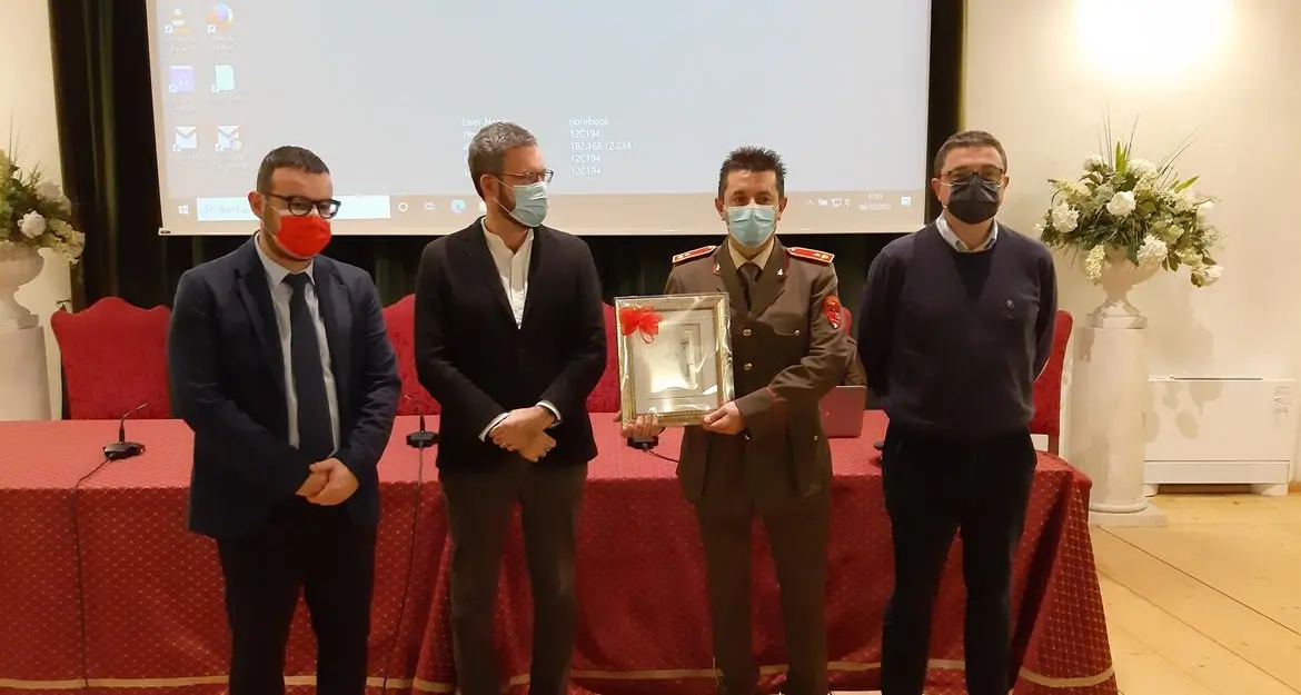 Santa Barbara, a palazzo Geremia il ringraziamento della comunità ai vigili del fuoco volontari