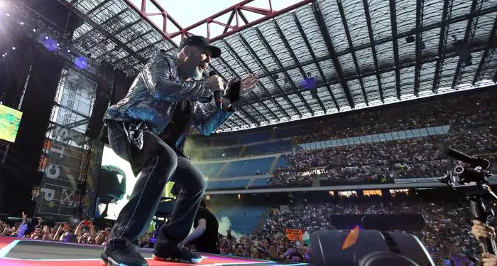 Polemiche sul concerto di Vasco Rossi, il coordinatore Bonfanti: \"Lui e lo staff amareggiati\"