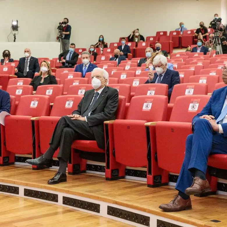 Fugatti: \"L'amicizia del Trentino con Sassoli nel nome di Antonio Megalizzi\". I verdi: è stato un esempio di integrità e coraggio