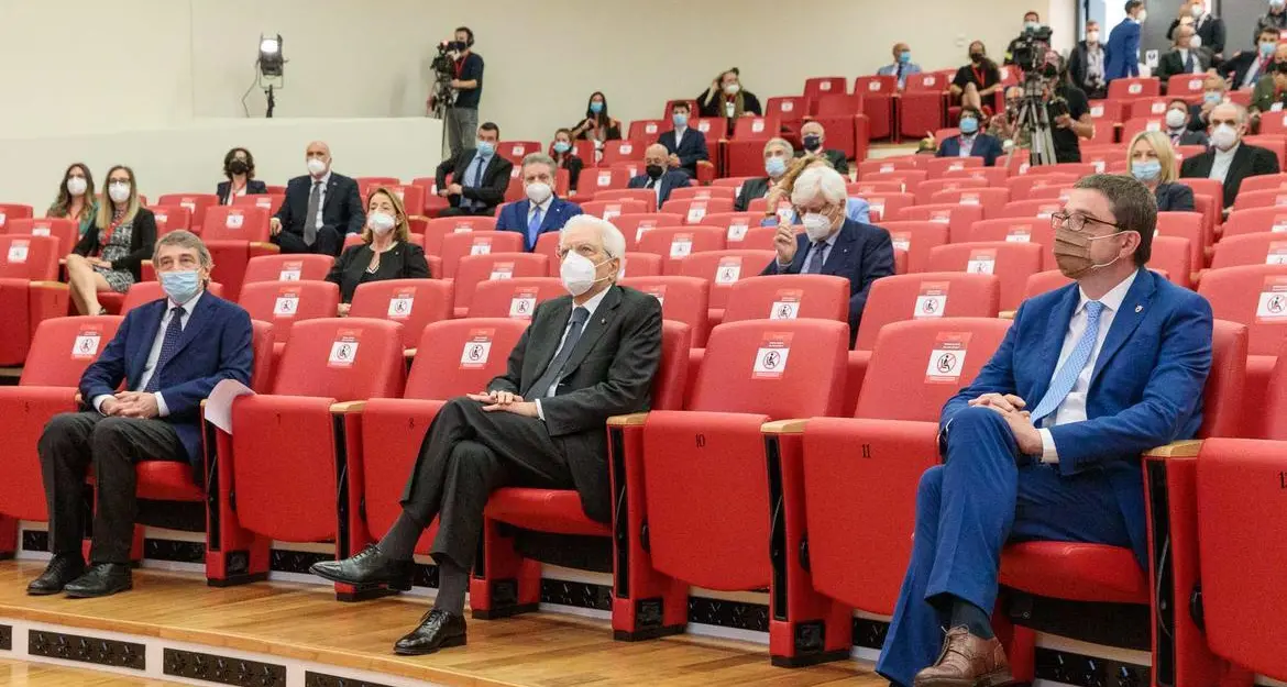 Fugatti: \"L'amicizia del Trentino con Sassoli nel nome di Antonio Megalizzi\". I verdi: è stato un esempio di integrità e coraggio