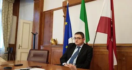 Intercettata una busta contenente un proiettile: era indirizzata al presidente Fugatti