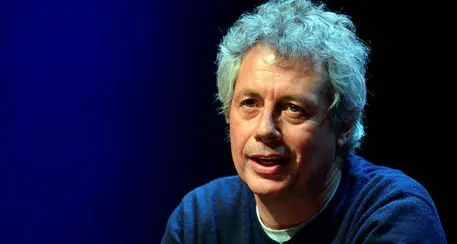 Alessandro Baricco operato per la leucemia, l'intervento è riuscito