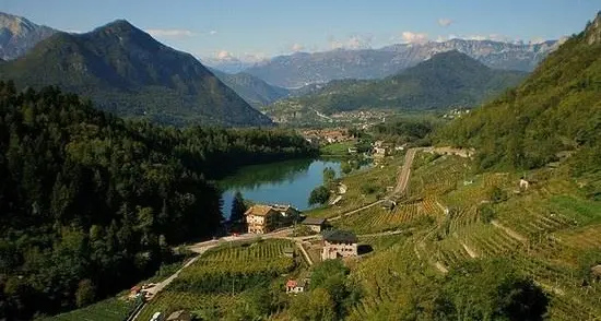 Al lago di Canzolino torneranno la spiaggia, i sentieri e le passeggiate turistiche